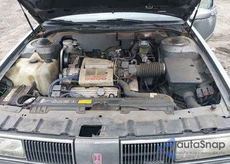 1989 Oldsmobile Delta 88 Royale из США, поврежденный, VIN 1G3HN54C1K1809364